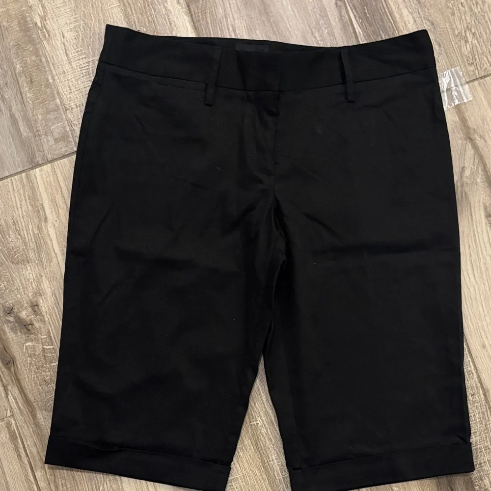 The Limited Women's Black Bermuda Shorts Cassidy Fit size 12